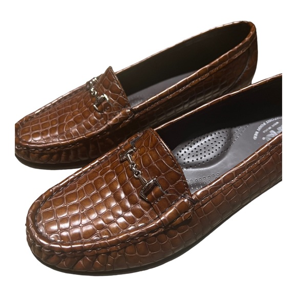 SAS Tripad Women’s Comfort Foot Bed Loafer *NWOB* Sz 8 Alligator Pattern - Picture 2 of 7